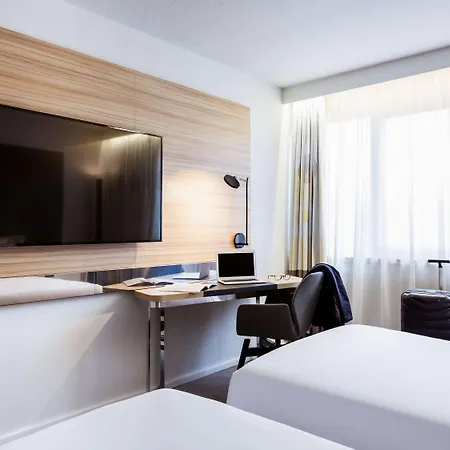 Novotel Limoges Le Lac Exterior photo