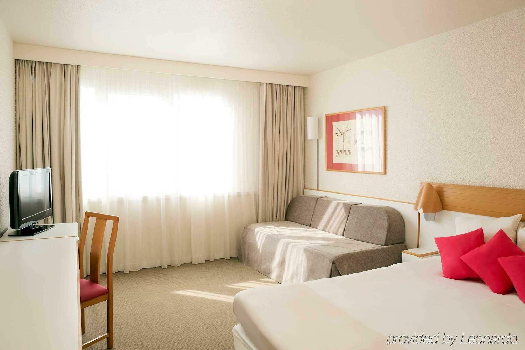 Novotel Le Hotel 4*